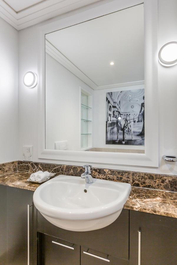 Corporate, Spacious Staycation - Sky Tower Views Auckland Exterior foto